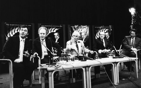 A press conference in 1986