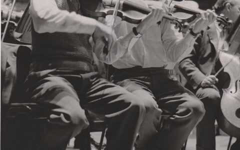 Hugh Maguire, Leader 1956–61 and desk partner Peter Gibbs